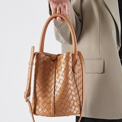 Women’s Luxury Genuine Leather Woven Bucket Crossbody Handbag