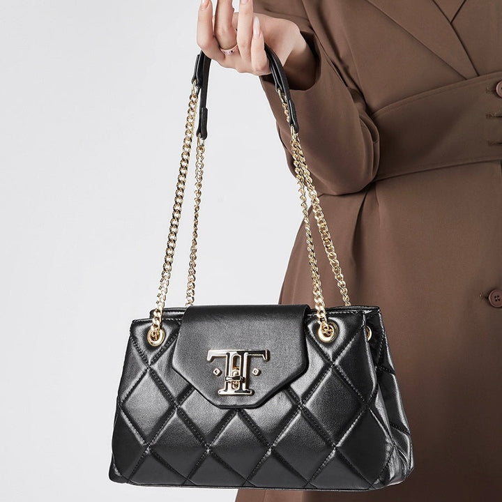 Women’s Genuine Leather Chain Shoulder Crossbody Bag in Commuter Chic Style