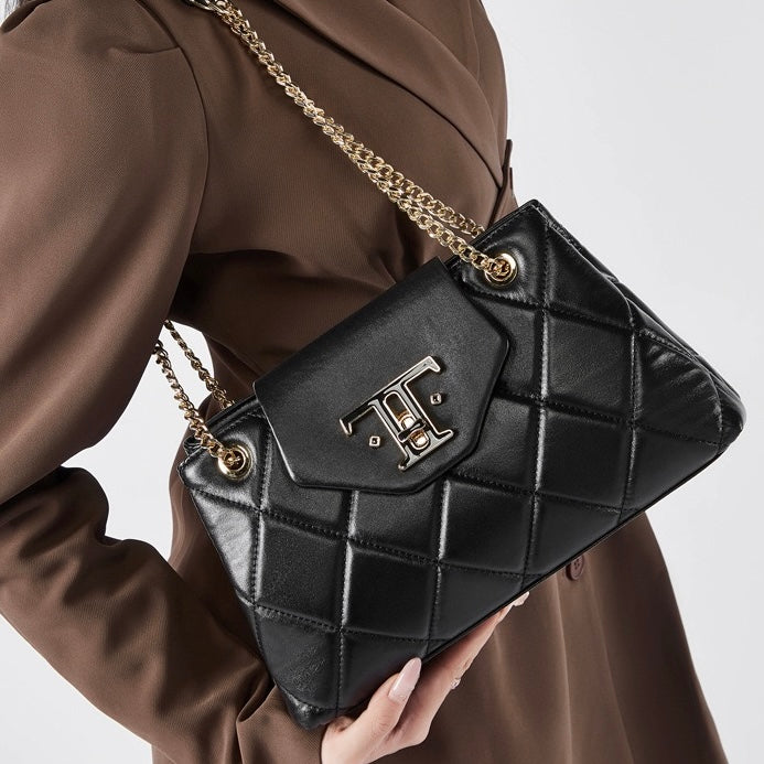 Women’s Genuine Leather Chain Shoulder Crossbody Bag in Commuter Chic Style