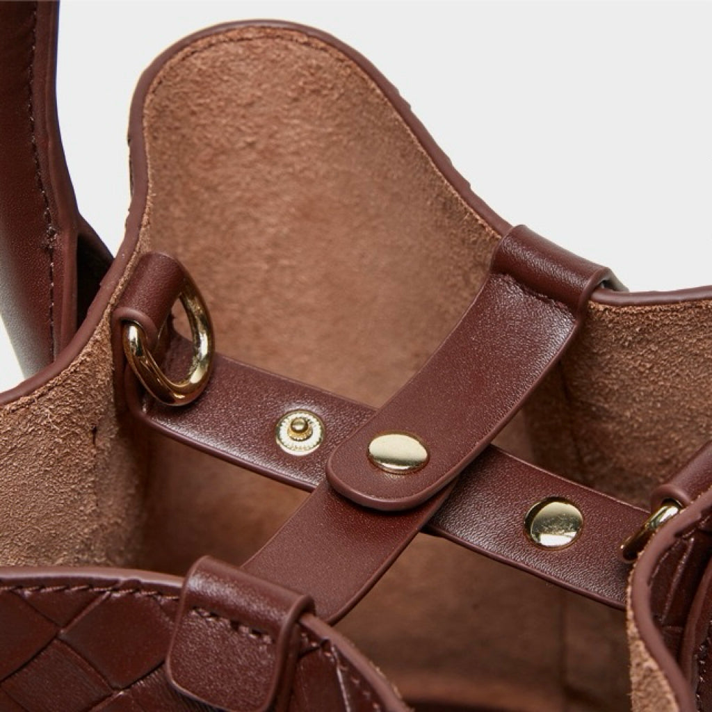 Women’s Luxury Genuine Leather Woven Bucket Crossbody Handbag