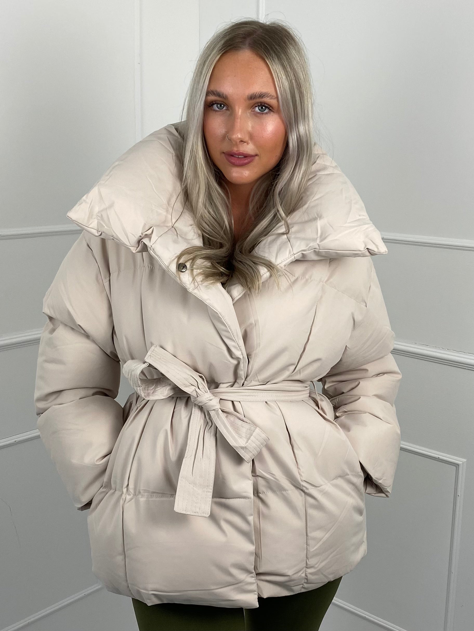 KARLY – Short Belted Puffer Jacket