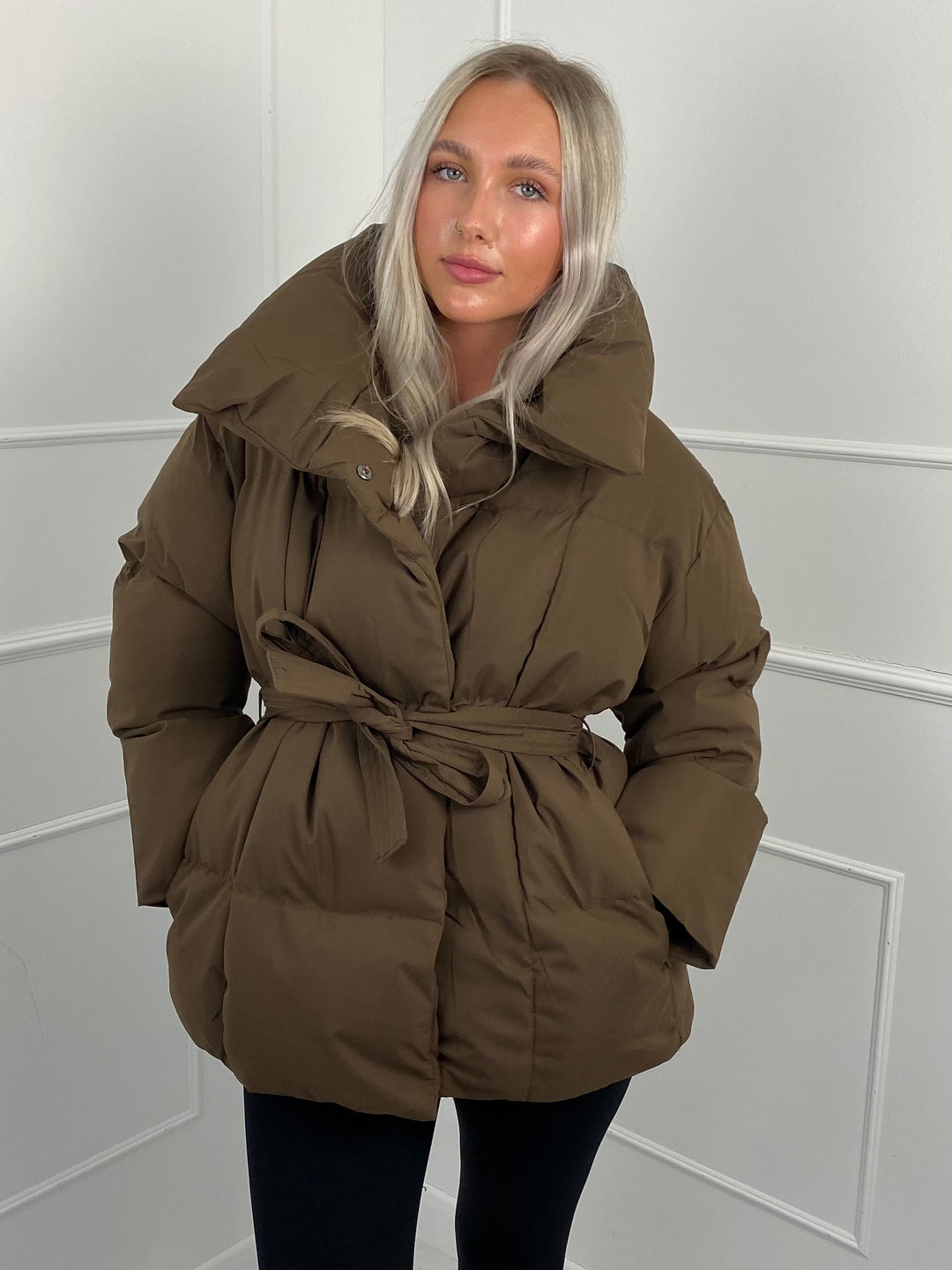 KARLY – Short Belted Puffer Jacket