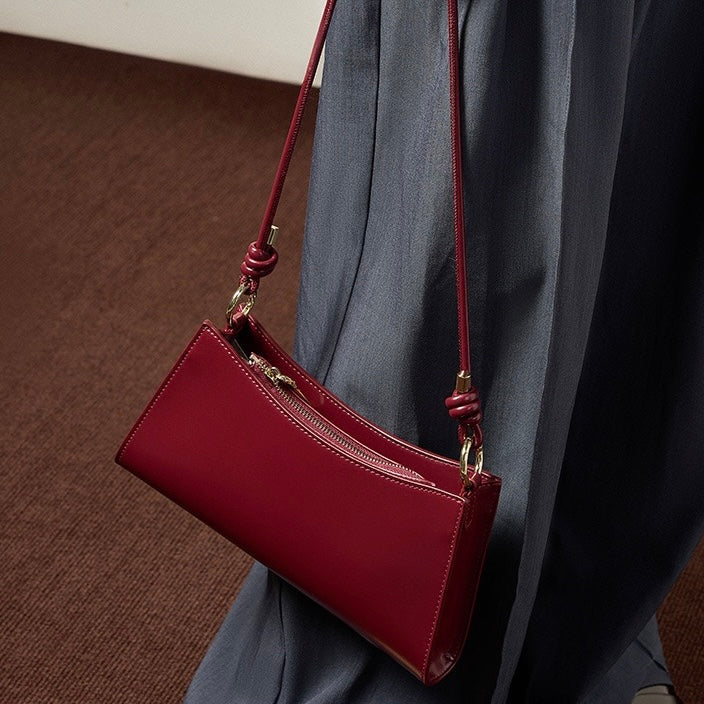 Women‘s Luxurious Genuine Leather Underarm Baguette Bag