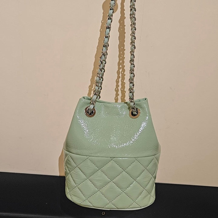 Women’s Genuine Leather Quilted Chain Bucket Bag