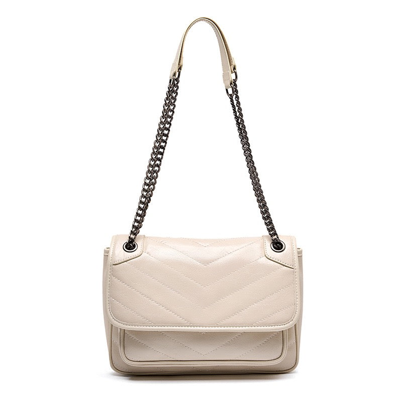 Women’s Genuine Leather Chain Detail Large Capacity Messenger Shoulder Bag