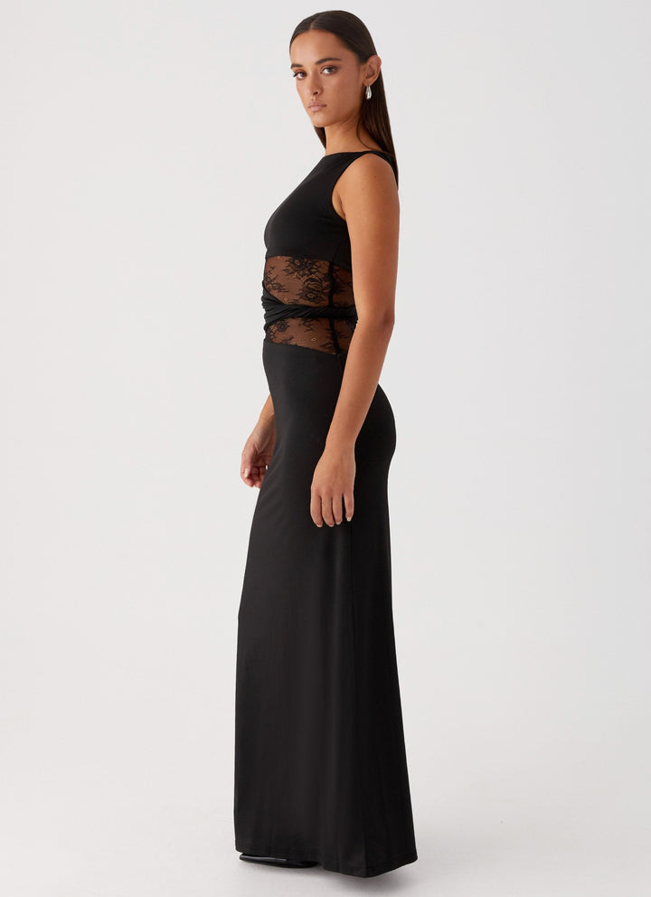 Leni | Flowy Maxi Dress with Subtle Cut-Outs and Lacing