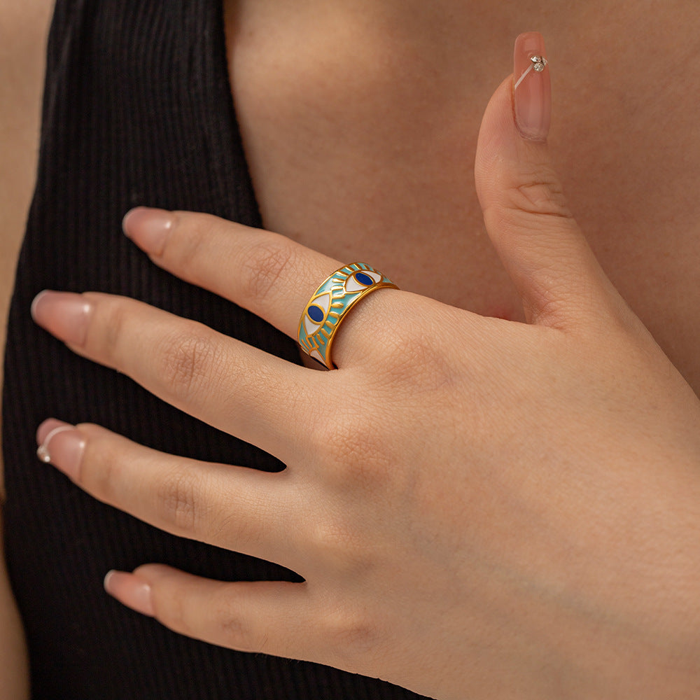 French Retro Court Devil's Eye Ring