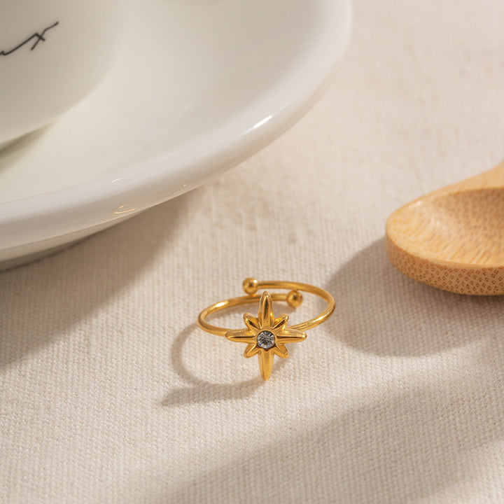 Octagram Ring Inlaid with White Diamonds