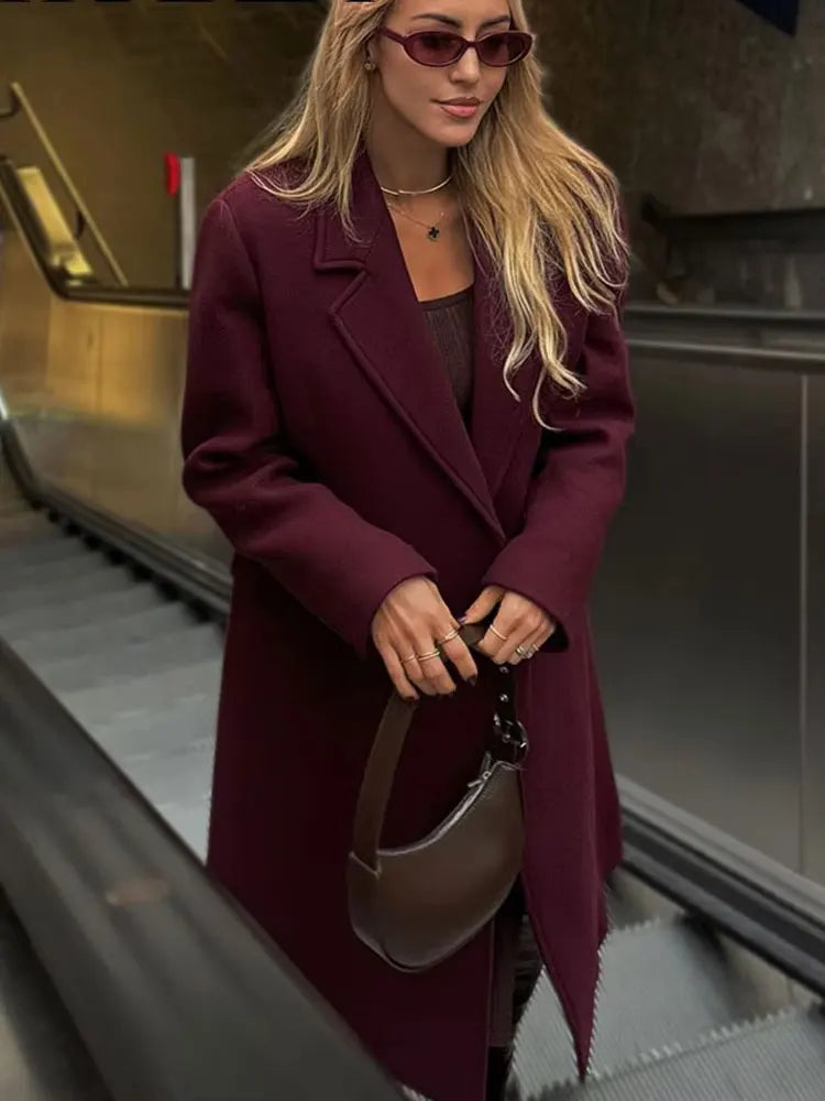 Grainne – The Elegant Everyday Coat