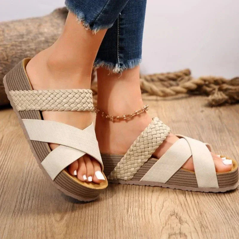 Nolia - Orthopedic Sandals